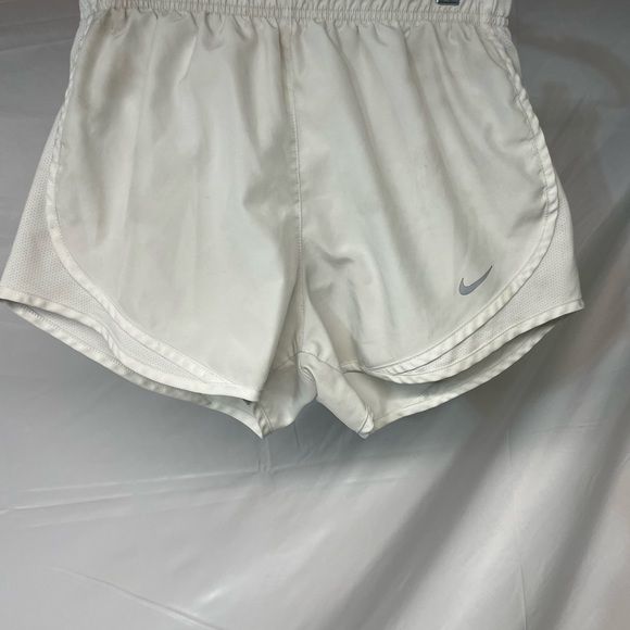 Women’s XS/S Atheltic Bundle (7 pieces- Lucy, Reebok, Nike & more included) - Picture 3 of 9